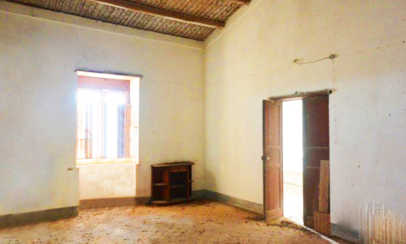 RIF. 581 – CASEGGIATO NOBILIARE DI CAMPAGNA RIF. 581 – CASEGGIATO NOBILIARE DI CAMPAGNA