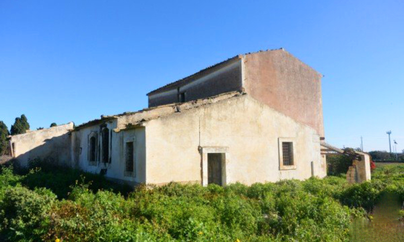 RIF. 581 – CASEGGIATO NOBILIARE DI CAMPAGNA RIF. 581 – CASEGGIATO NOBILIARE DI CAMPAGNA
