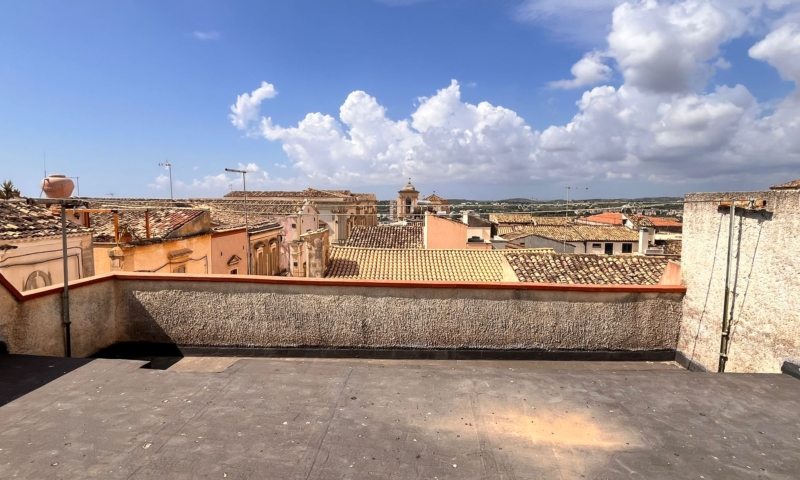 RIF. 671 – CASA NETINA RIF. 671 – CASA NETINA