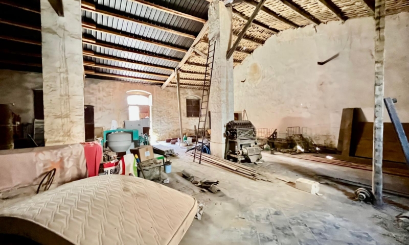 RIF. 674 MAGAZZINO “THE LOFT” RIF. 674 MAGAZZINO “THE LOFT”