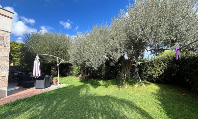 RIF. 675 – LA VILLA DI ANNA RIF. 675 – LA VILLA DI ANNA