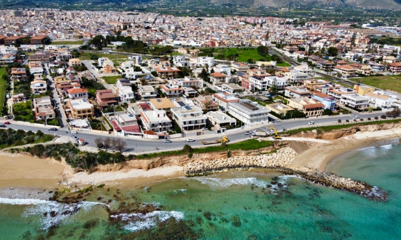 RIF. 689 – IMMOBILE PLURI ABITATIVO FRONTE MARE RIF. 689 – IMMOBILE PLURI ABITATIVO FRONTE MARE