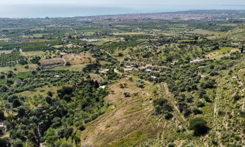 RIF. 691 – TERRENO VISTA MARE RIF. 691 – TERRENO VISTA MARE