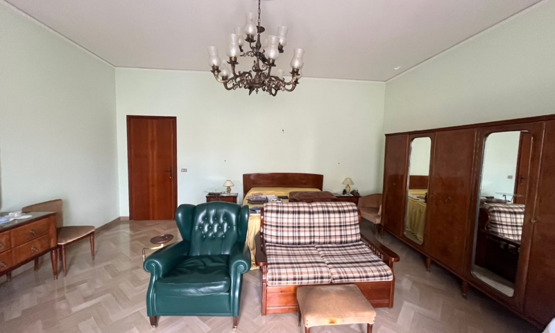 RIF. 696 – APPARTAMENTO DEL VIALE LIDO RIF. 696 – APPARTAMENTO DEL VIALE LIDO