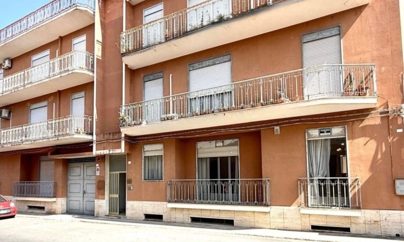 RIF. 696 – APPARTAMENTO DEL VIALE LIDO RIF. 696 – APPARTAMENTO DEL VIALE LIDO