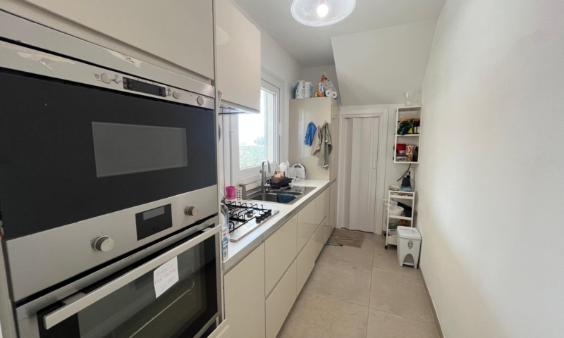 RIF. 702 – VILLA FRONTE MARE CON ACCESSO DIRETTO AL MARE RIF. 702 – VILLA FRONTE MARE CON ACCESSO DIRETTO AL MARE