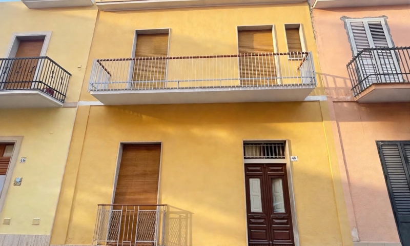 RIF. 703 – LA CASA DEL GENERALE RIF. 703 – LA CASA DEL GENERALE