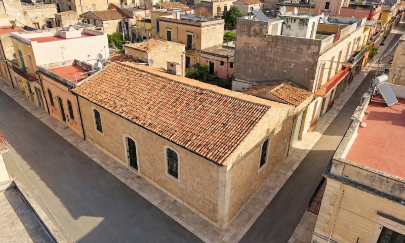 RIF. 701 – LOCALE MAMELI RIF. 701 – LOCALE MAMELI