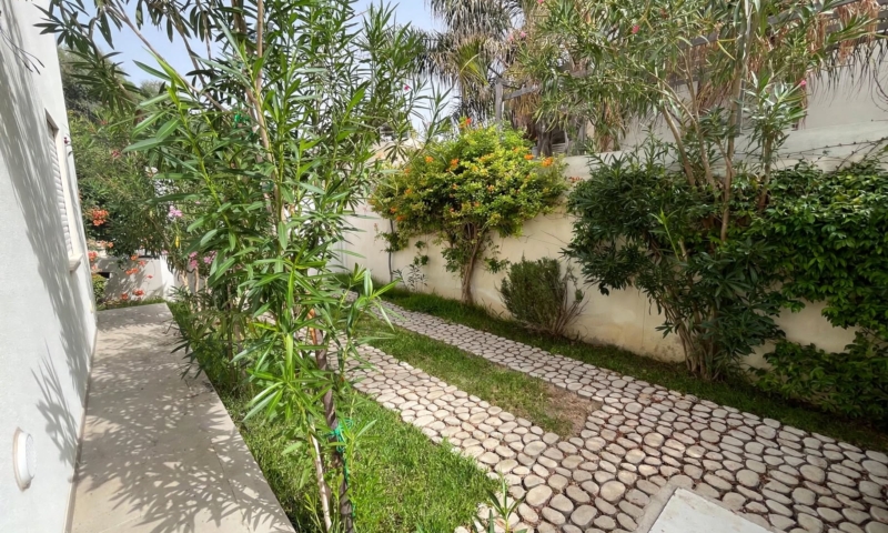 RIF. 702 – VILLA FRONTE MARE CON ACCESSO DIRETTO AL MARE RIF. 702 – VILLA FRONTE MARE CON ACCESSO DIRETTO AL MARE