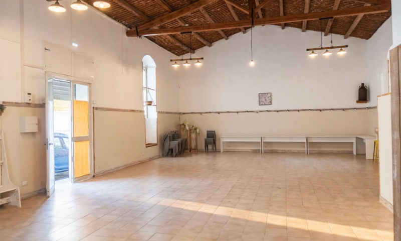 RIF. 701 – LOCALE MAMELI RIF. 701 – LOCALE MAMELI