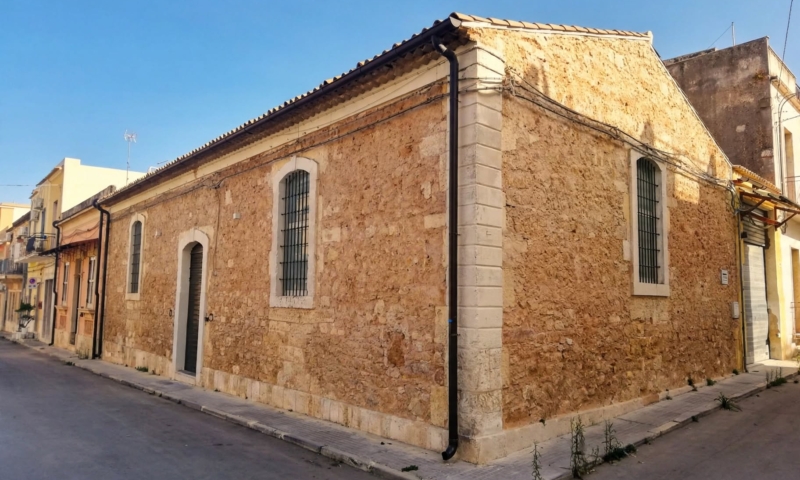 RIF. 701 – LOCALE MAMELI RIF. 701 – LOCALE MAMELI