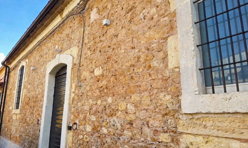 RIF. 701 – LOCALE MAMELI RIF. 701 – LOCALE MAMELI